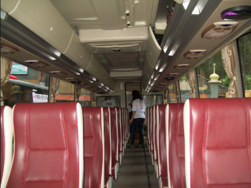 Interior Bus Safari Dharma Raya