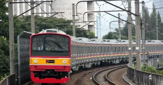 KA Commuter Line Bogor